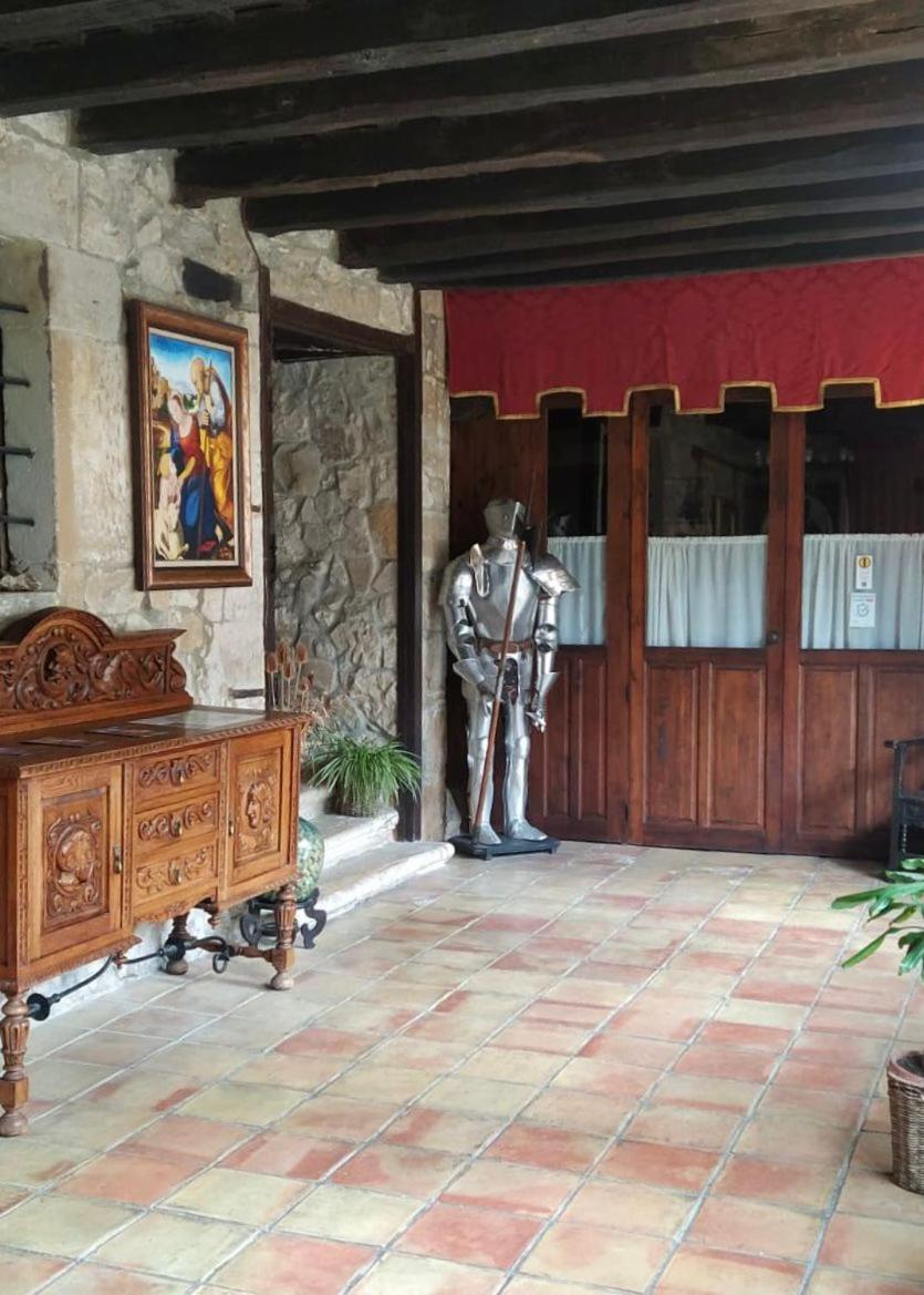Palacio De Los Alvarado En Las Merindades El Ribero ภายนอก รูปภาพ