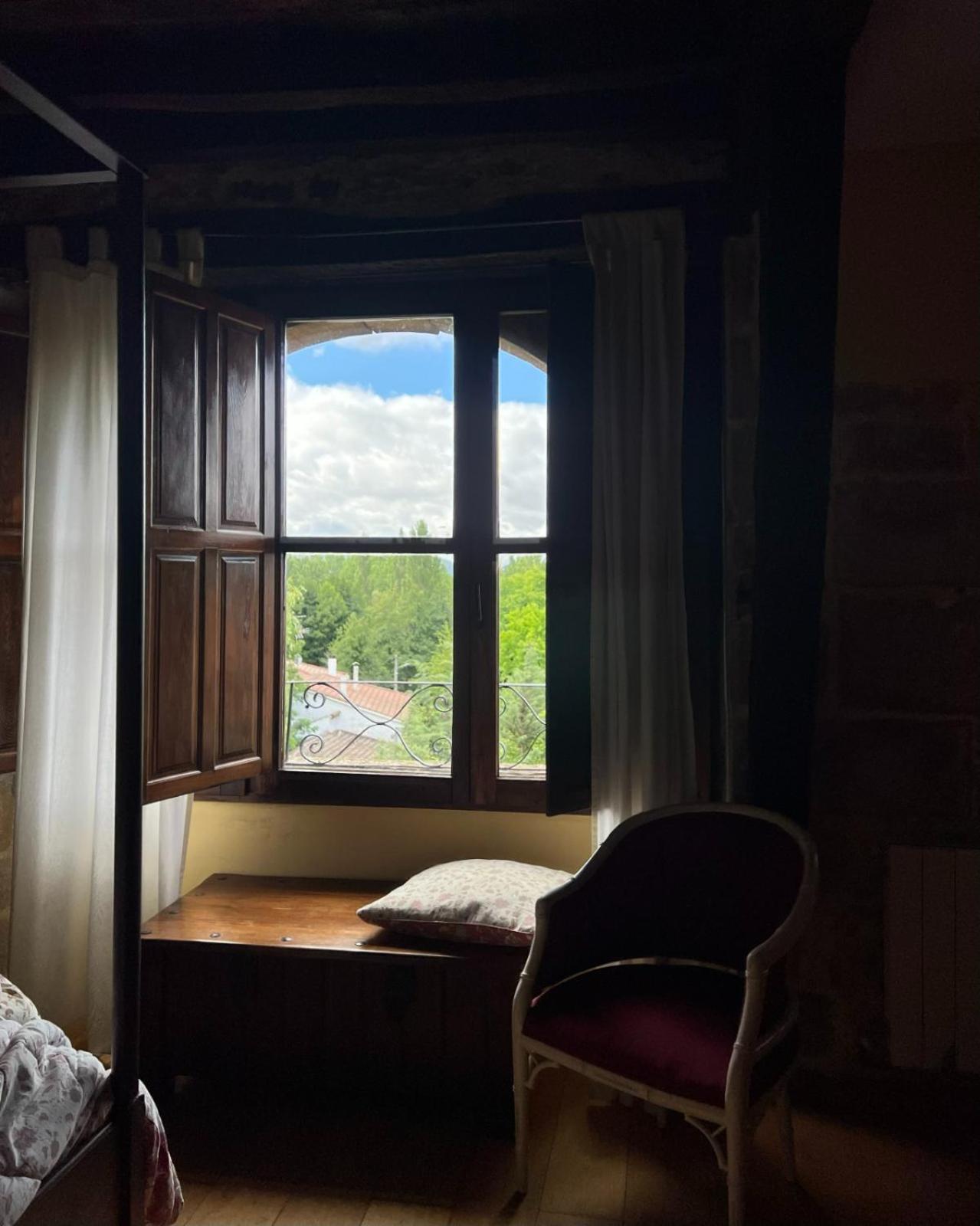 Palacio De Los Alvarado En Las Merindades El Ribero ภายนอก รูปภาพ