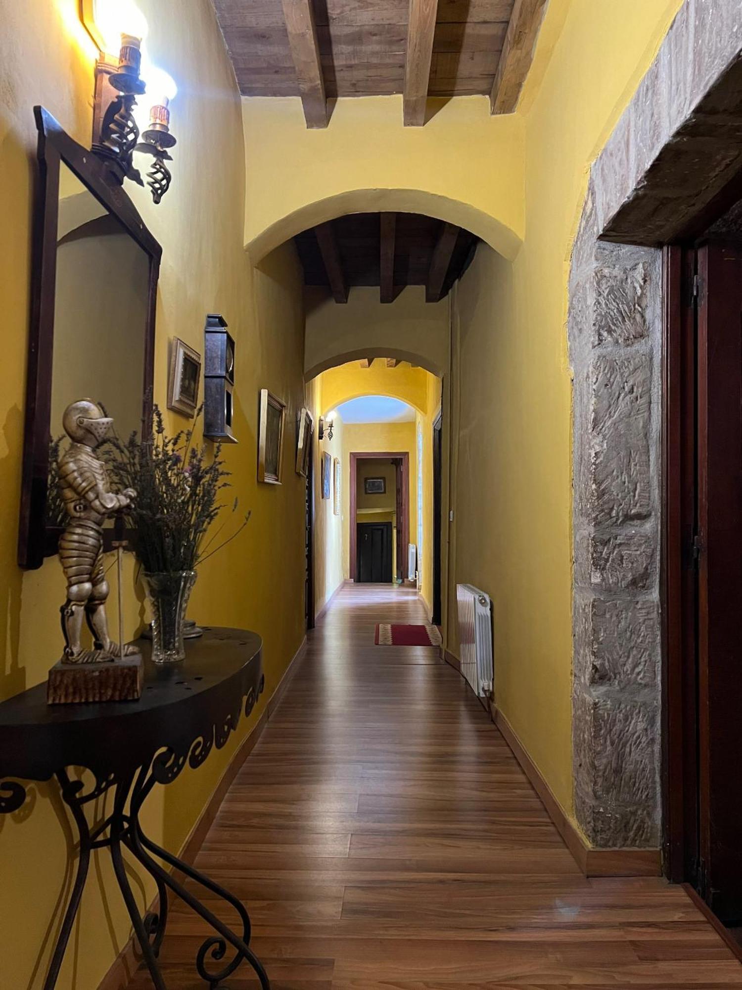 Palacio De Los Alvarado En Las Merindades El Ribero ภายนอก รูปภาพ