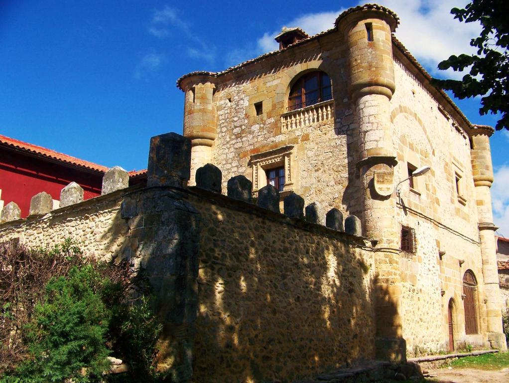 Palacio De Los Alvarado En Las Merindades El Ribero ภายนอก รูปภาพ