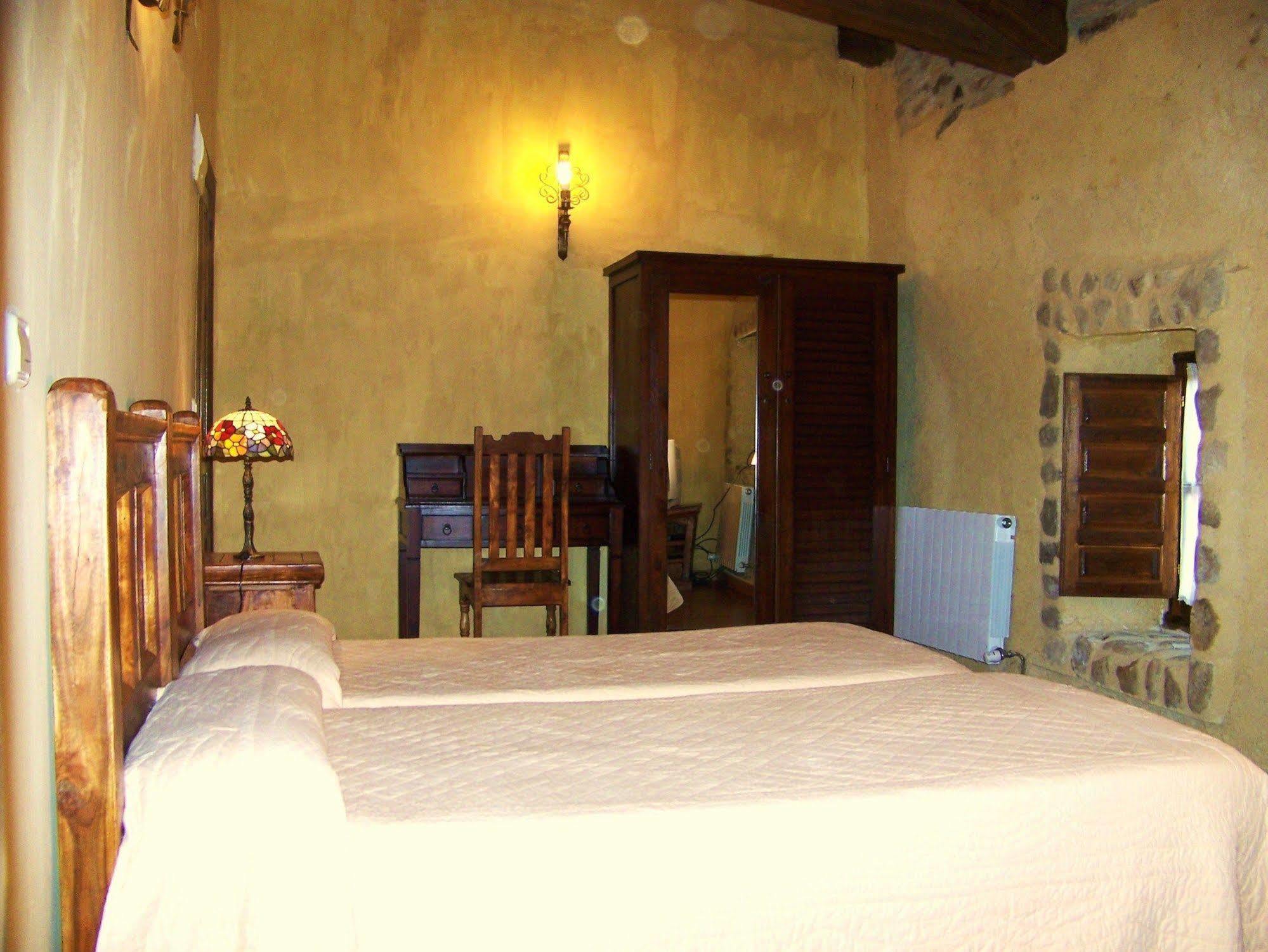 Palacio De Los Alvarado En Las Merindades El Ribero ภายนอก รูปภาพ