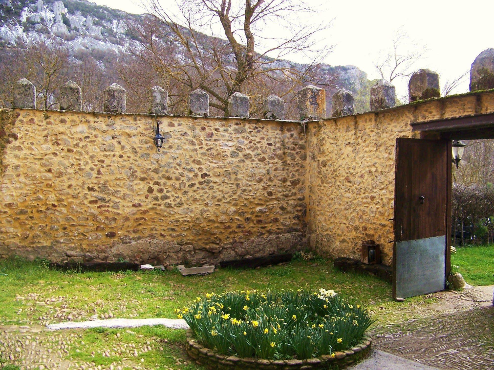 Palacio De Los Alvarado En Las Merindades El Ribero ภายนอก รูปภาพ