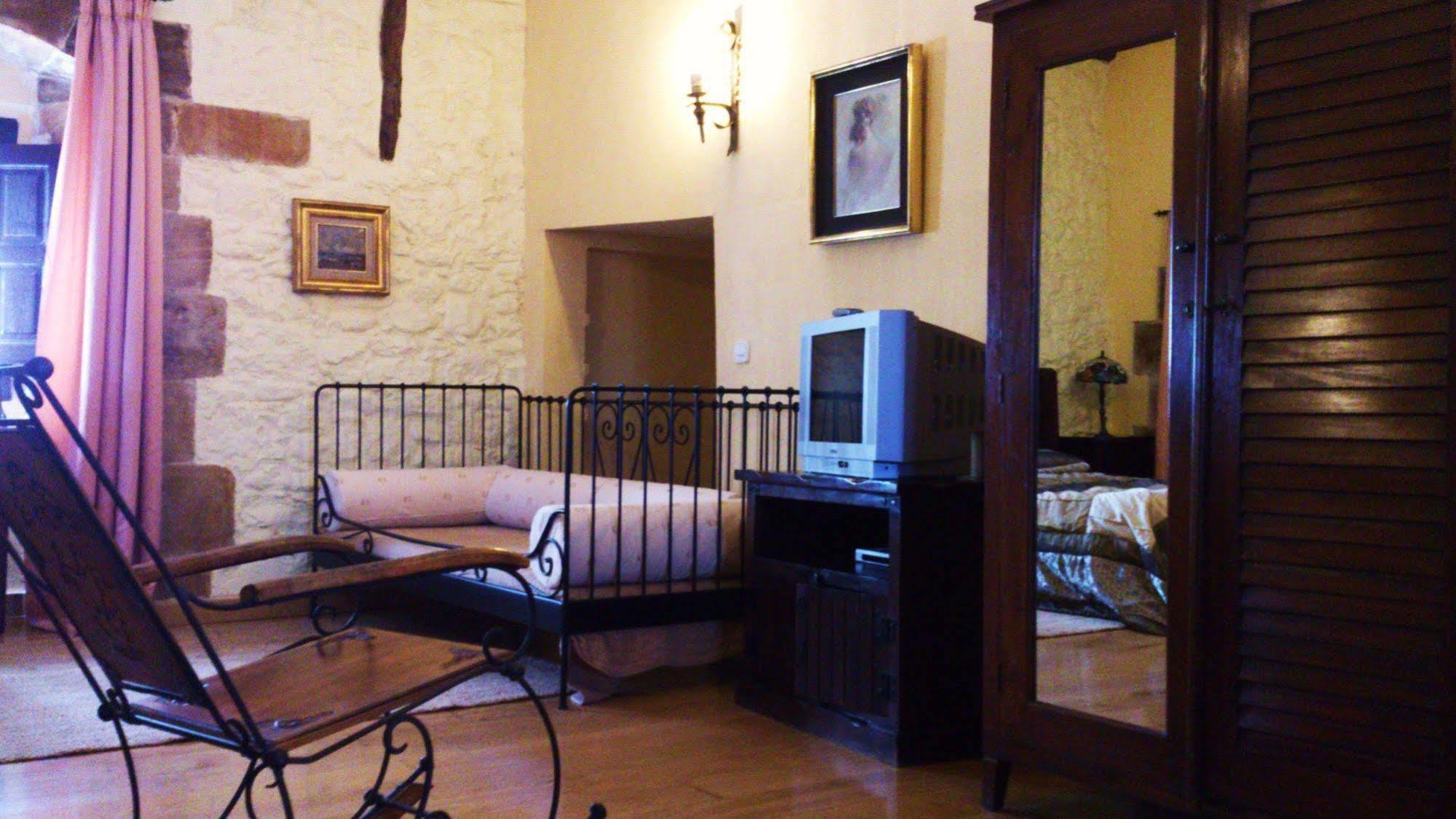 Palacio De Los Alvarado En Las Merindades El Ribero ภายนอก รูปภาพ